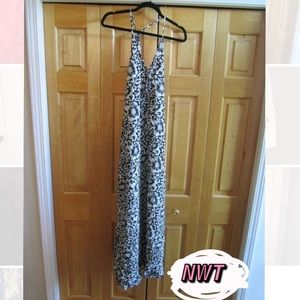 NWT Tobi B&W printed maxi dress